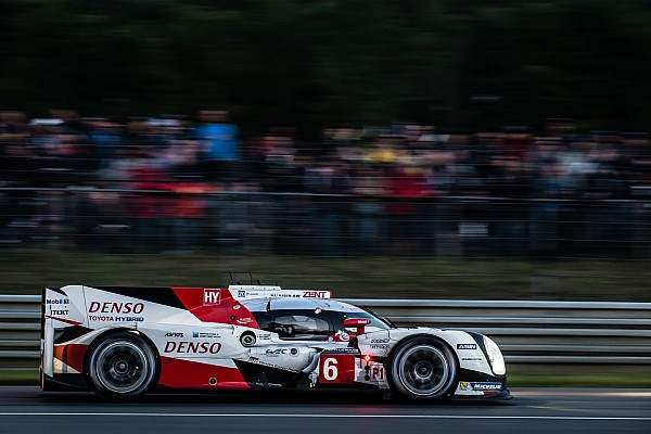 Toyota manda en Le Mans después de ocho horas