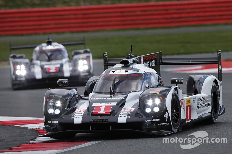 Timo Bernhard, Mark Webber, Brendon Hartley, #01 Porsche Team Porsche 919 Hybrid