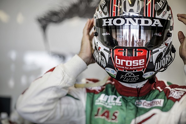 Monteiro no quiere &oacute;rdenes de equipo en Honda