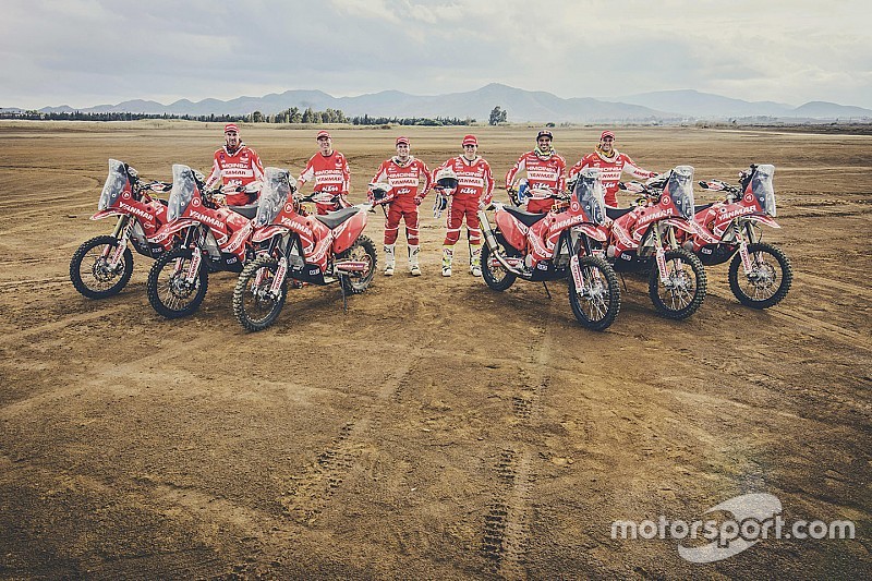 Antonio Gimeno, Antonio Ramos, Daniel Olivares, Rosa Romero, Iván Cervantes y Gerard Farrés