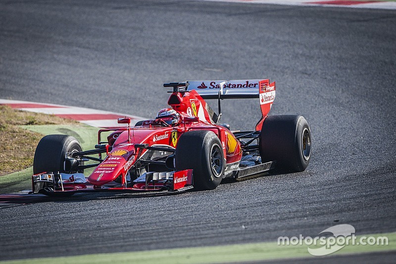 Kimi Raikkonen, Ferrari con los neum&aacute;ticos Pirelli 2017