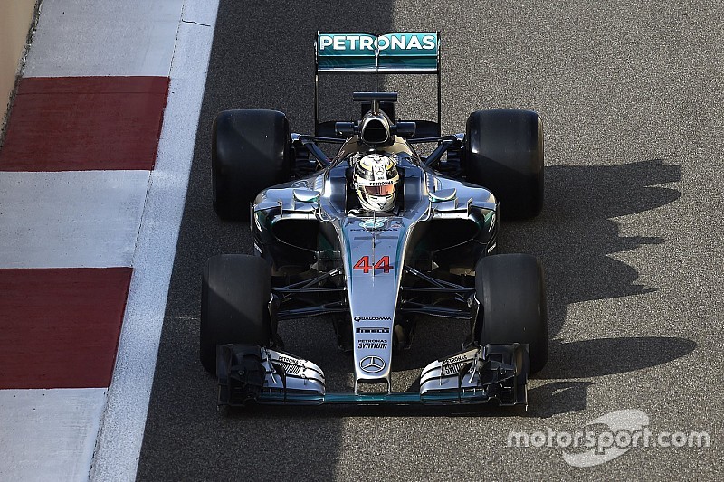 Lewis Hamilton, Mercedes F1 Team teste les pneus Pirelli 2017