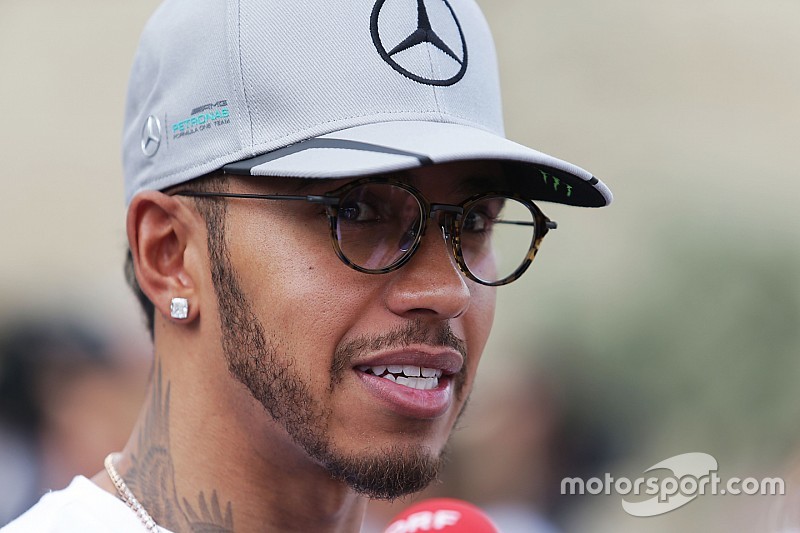 Hamilton vuelve a Cars 3