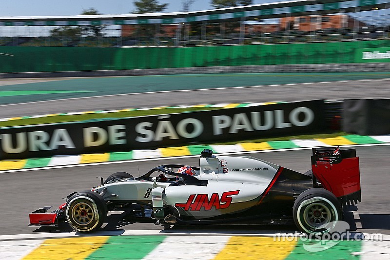 Romain Grosjean, Haas F1 Team VF-16 with the Halo cockpit cover