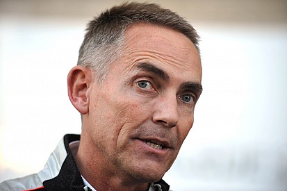 Ex-McLaren boss Whitmarsh returns to F1 with FIA role