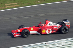 Michael Schumacher, Ferrari, viert de zege