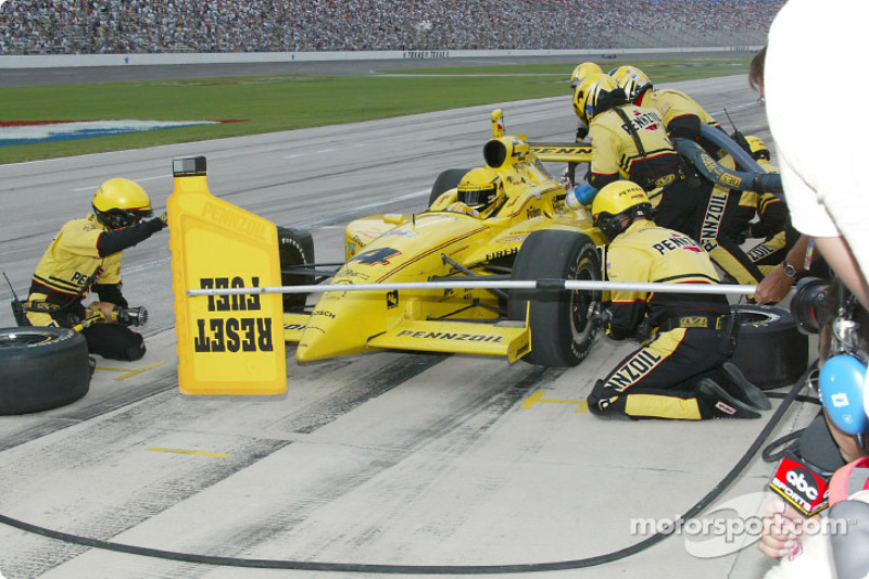 Arrêt au stand pour Sam Hornish Jr
