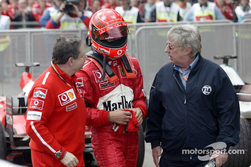 Jean Todt, Michael Schumacher y Herbie Blash de la FIA