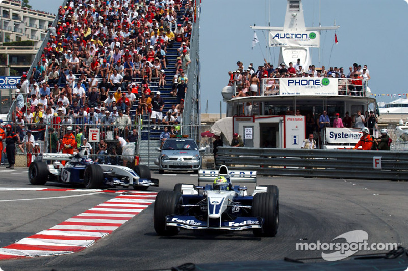 Ralf Schumacher lidera a Juan Pablo Montoya