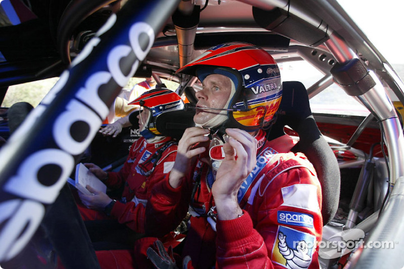 <img class="ms-flag-img ms-flag-img_s1" title="Finland" src="https://cdn-0.motorsport.com/static/img/cf/fi-3.svg" alt="Finland" width="32" /> Marcus Grönholm, Champion du monde WRC en 2000 et 2002