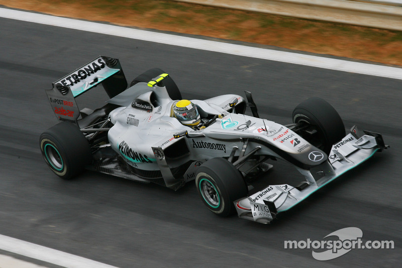 2010: Mercedes MGP W01