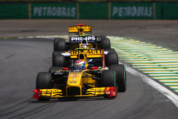Виталий Петров, Renault F1 Team