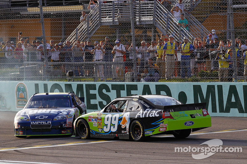Homestead 2010: Jubel mit Jimmie Johnson