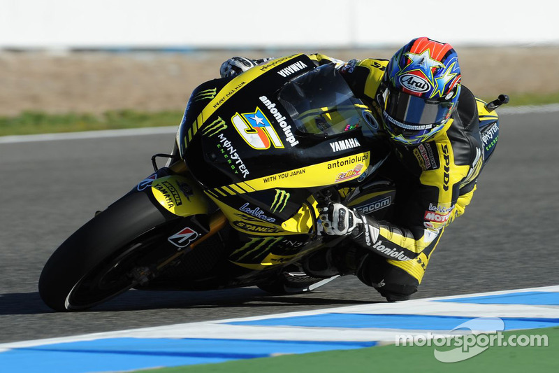 2011 - Colin Edwards (MotoGP)