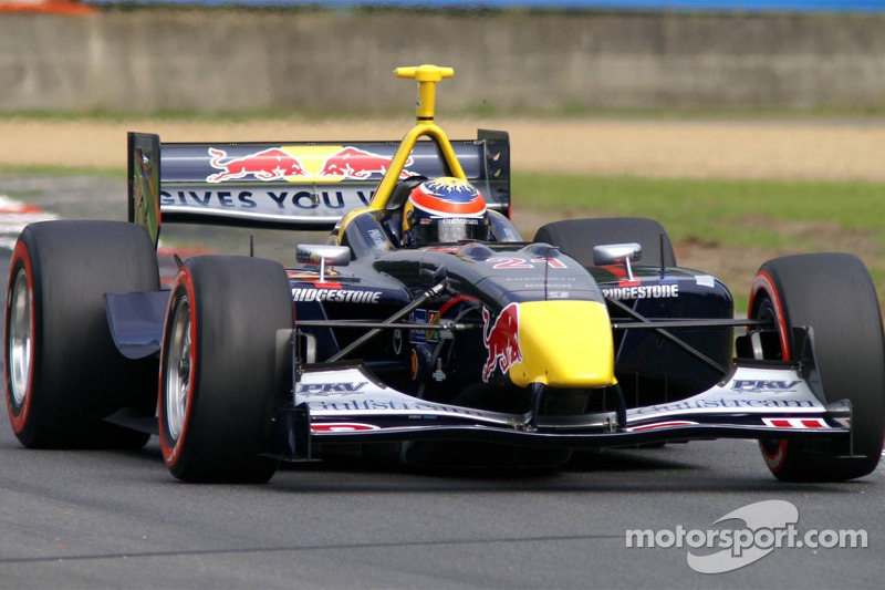 2005-2007: <img src="https://cdn-8.motorsport.com/static/img/cfp/0/0/0/200/208/s3/switzerland-3.jpg" alt="" width="20" height="12" /> Нил Джани