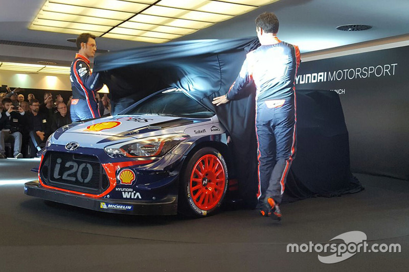 Hayden Paddon, Daniel Sordo y Thierry Neuville, Hyundai Motorsport revelan el Hyundai i20 Coupe WRC de 2017