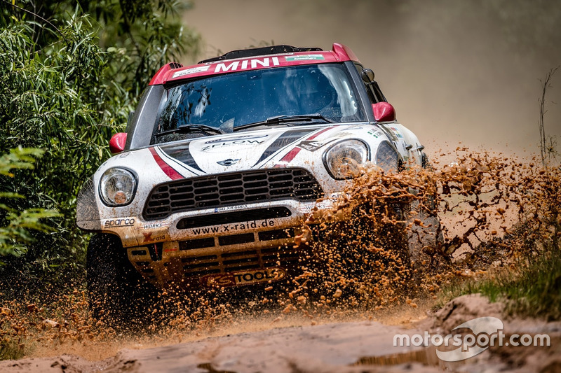 [Resim: dakar-dakar-2016-312-x-raid-team-mini-sy...apoani.jpg]