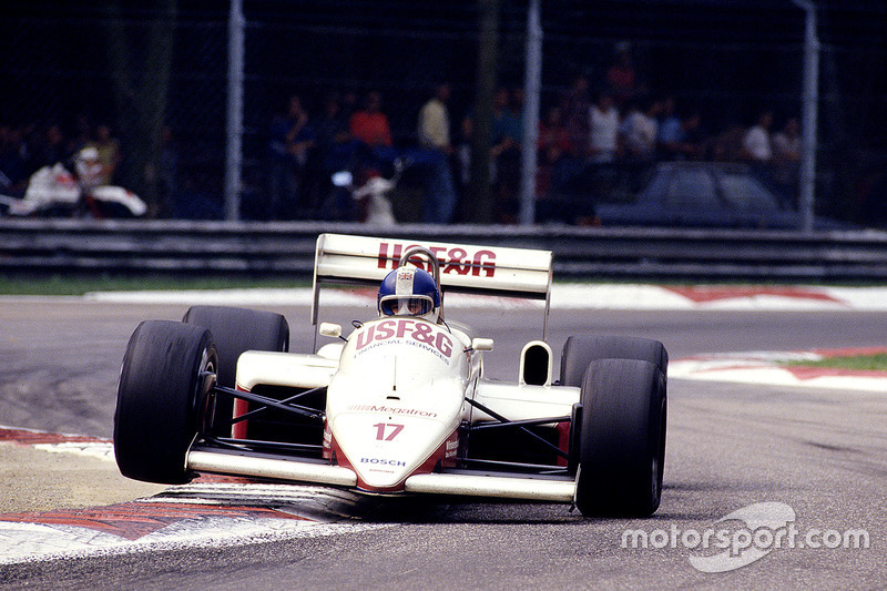 #17: Derek Warwick, Arrows A10, Megatron