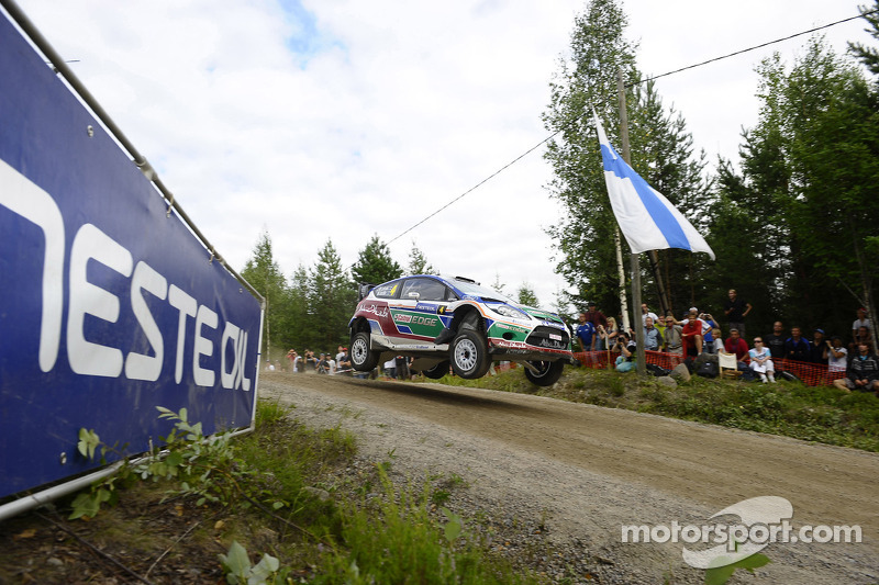 Ярі-Матті Латвала та Мікка Анттіла, Ford Fiesta RS WRC, BP Ford Abu Dhabi World Rally Team