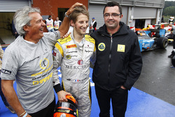 Romain Grosjean viert titel 2011 GP2 Series