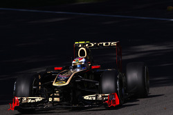 Виталий Петров, Lotus Renault GP