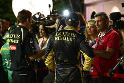 Виталий Петров, Lotus Renault GP