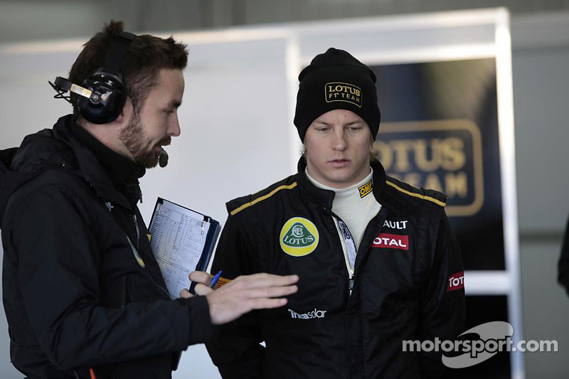 Кімі Райкконен тестує новий болід Lotus Renault