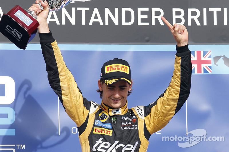 2012 Podio: ganador de la carrera Esteban Gutiérrez GP2