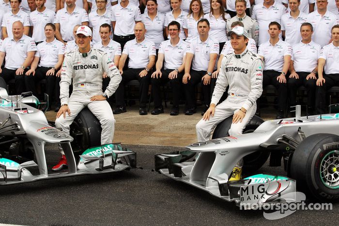 Michael Schumacher, Mercedes AMG F1, y Nico Rosberg, Mercedes AMG F1