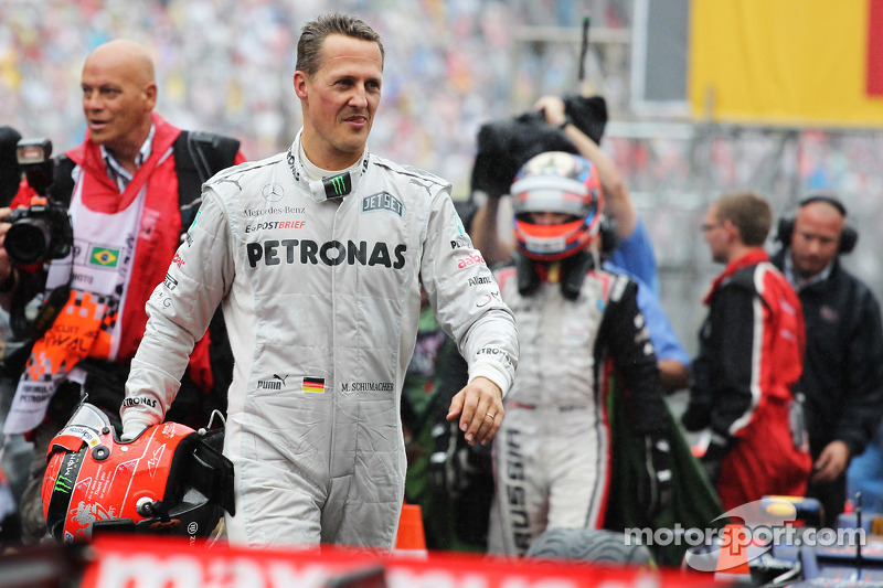 Michael Schumacher, Mercedes AMG F1, verabschiedet sich im Parc Fermé