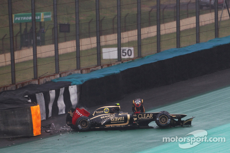 Romain Grosjean, Lotus F1 crash