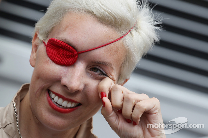 11. Oktober 2013: De Villota stirbt im Alter von 33 Jahren an Herzstillstand