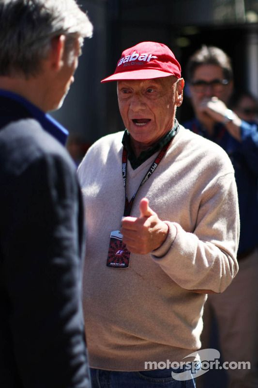 Damon Hill, Sky Sports Presenter con Niki Lauda, Mercedes Presidente no ejecutivo