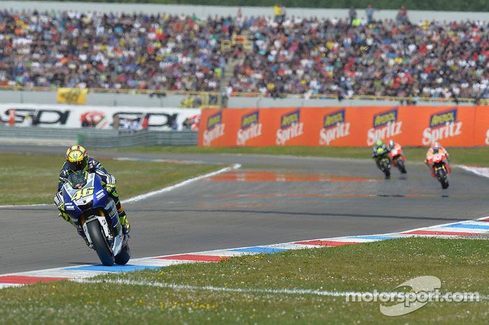 Valentino Rossi, Yamaha Factory Racing