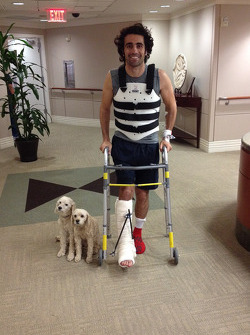 Dario Franchitti sale del hospital
