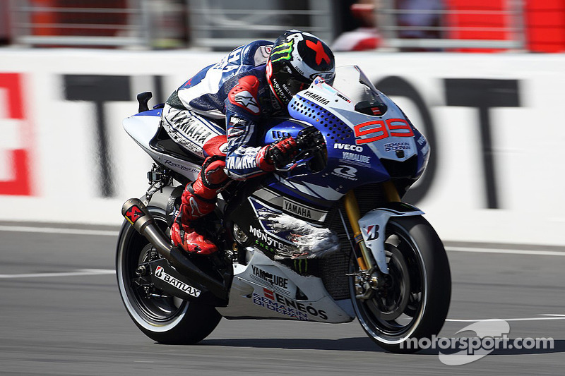 2013: Jorge Lorenzo (Yamaha) - 1:27.899