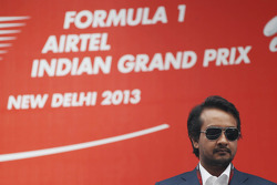 Sameer Gaur, Jaypee Group Diretor Administrativo no pódio