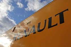Renault F1 Sport truck. Formula 1, teste, Dia 2, quarta-feira
