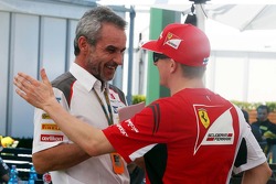 Beat Zehnder, Sauber F1 Team Manager with Kimi Raikkonen, Ferrari