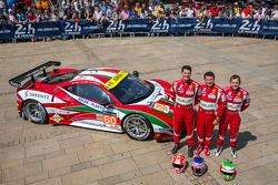 #60 AF Corse Ferrari 458 İtalya: Peter Ashley-Mann, Lorenzo Casé, Raffaele Giammaria