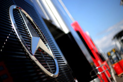 Logo Mercedes