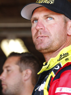 Clint Bowyer, Michael Waltrip Racing Toyota
