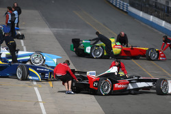 Formula E cars in pitlane