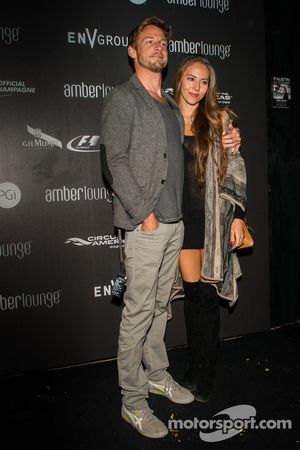 Jenson Button y Jessica Michibata