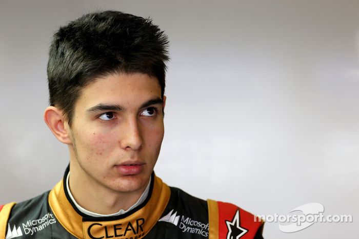 Esteban Ocon luego prueba con Lotus F1 Team en el test post temporada en Abu Dhabi también