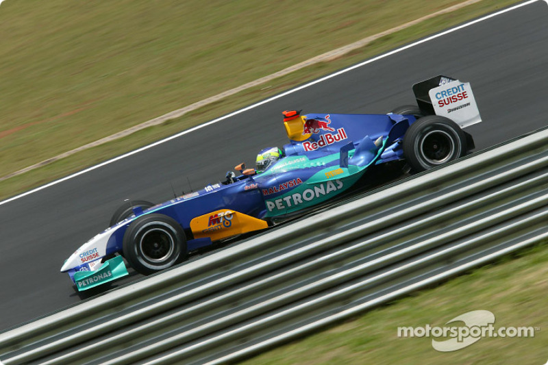 2004: Sauber-Petronas C23