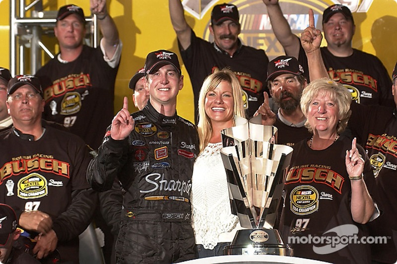 2004: Kurt Busch (Roush-Ford)