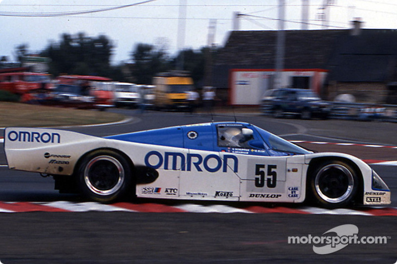 #55 Team Schuppan Porsche 962C: Верн Шуппан, Едже Елгх, Гері Бребем