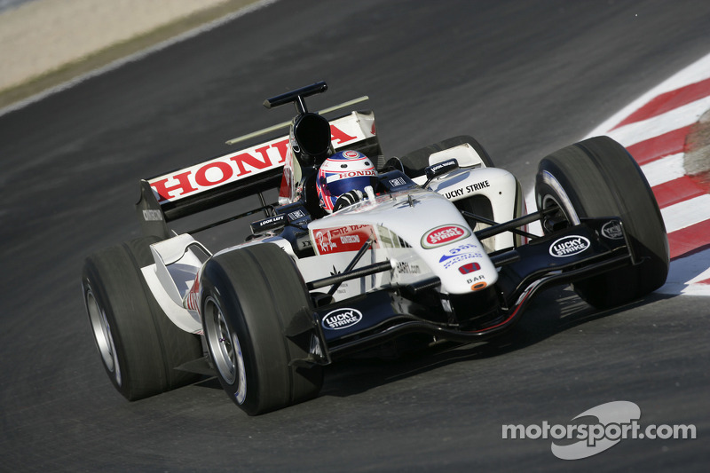 Jenson Button test ediyoryeni BAR Honda 007
