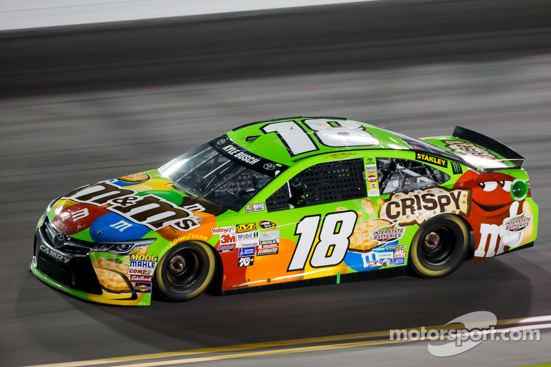 Kyle Busch, Joe Gibbs Racing Toyota at Daytona 500